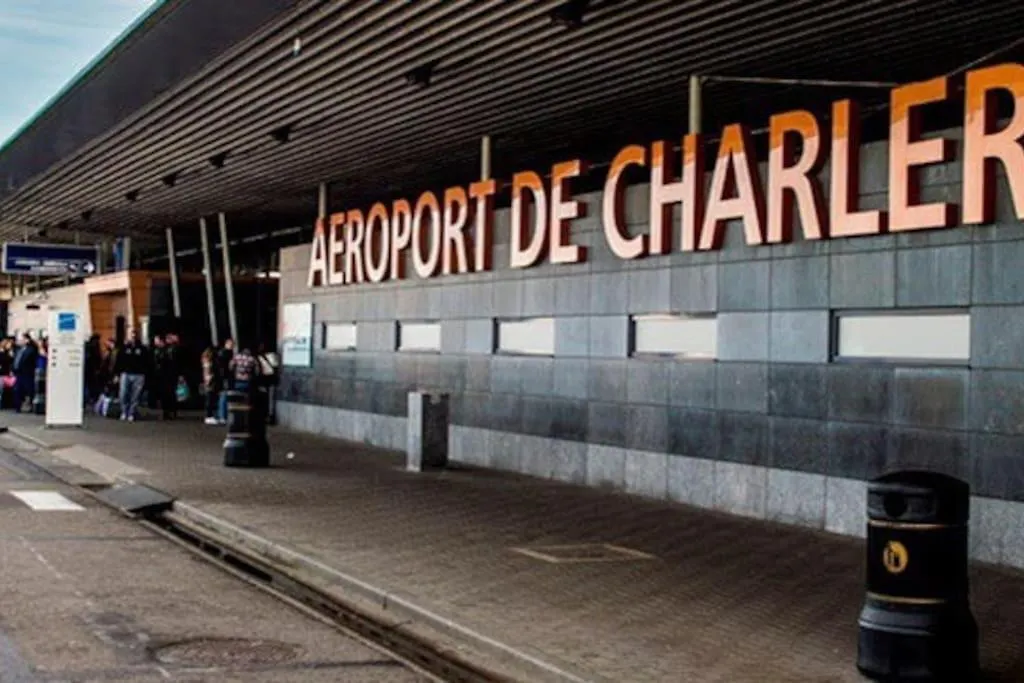 Appartement Station 173 E Bruxelles-Charleroi-Airport  Charleroi